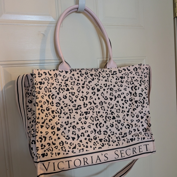 Victoria's Secret Light Pink and Black Leopard Tote - Picture 1 of 2